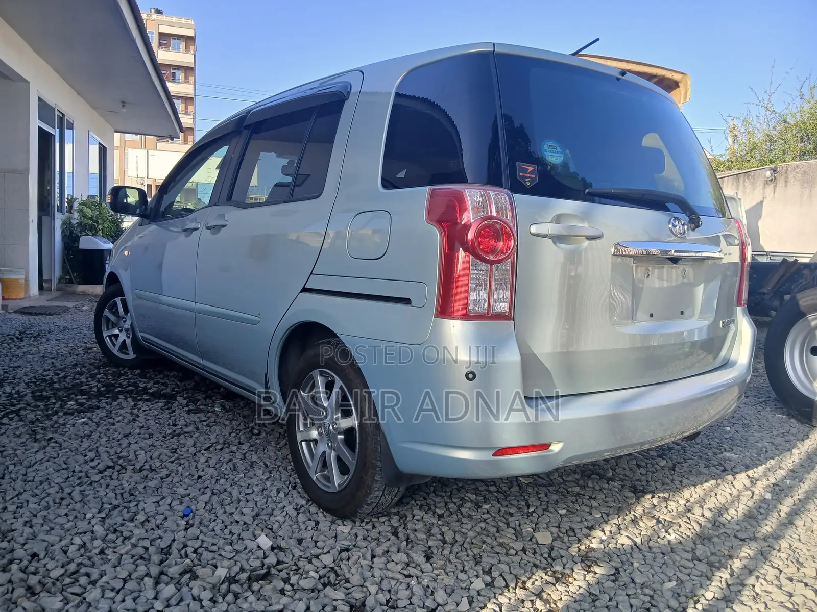 Toyota Raum 2007 Silver