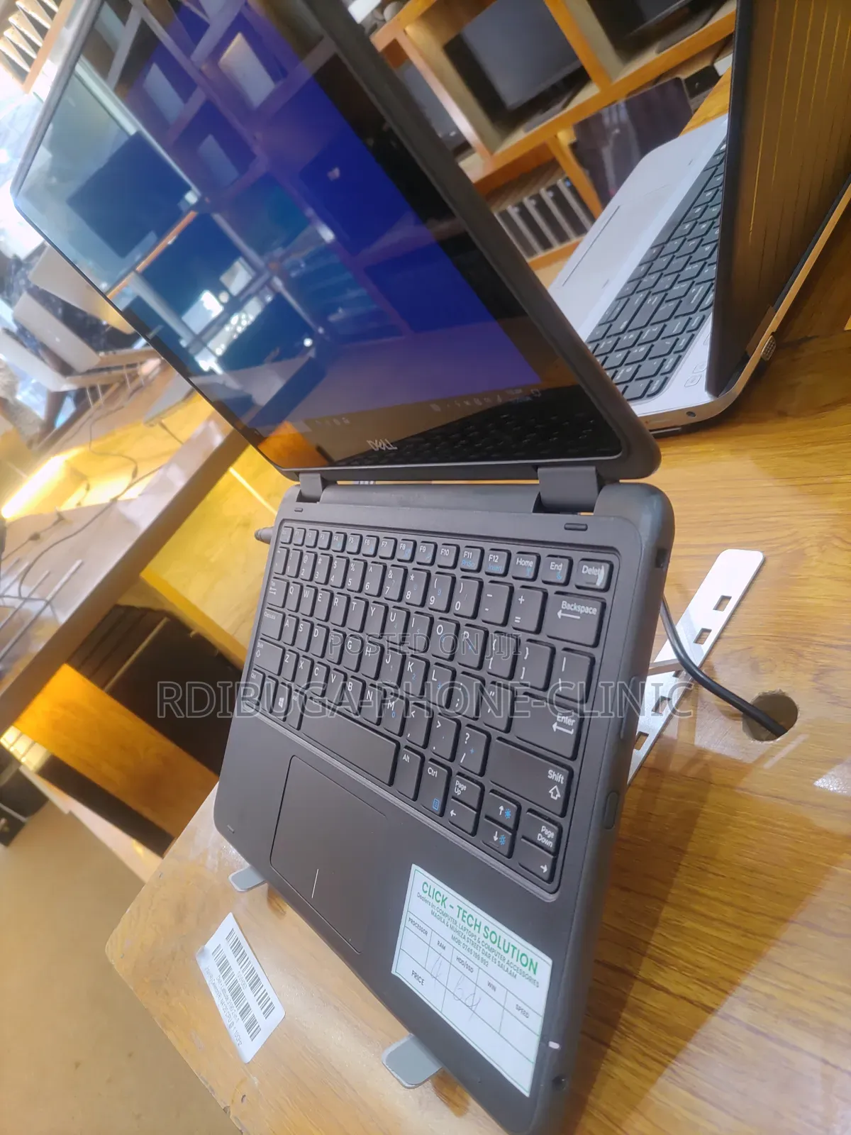 Laptop Dell Latitude 11 3190 4GB Intel Core 2 Duo HDD+SSD 640GB