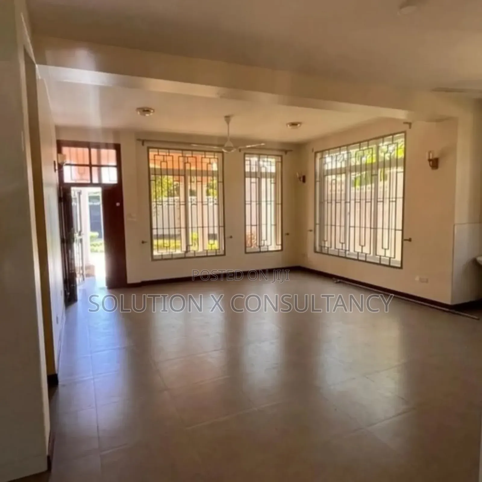 4bdrm House in Ada Estate for rent