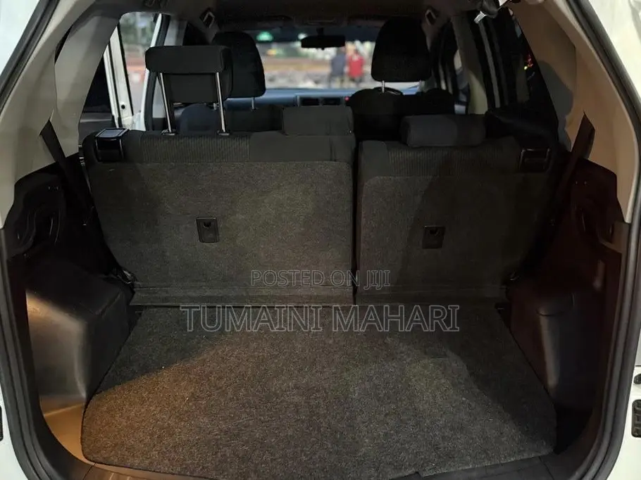 Toyota Ractis 2013 White