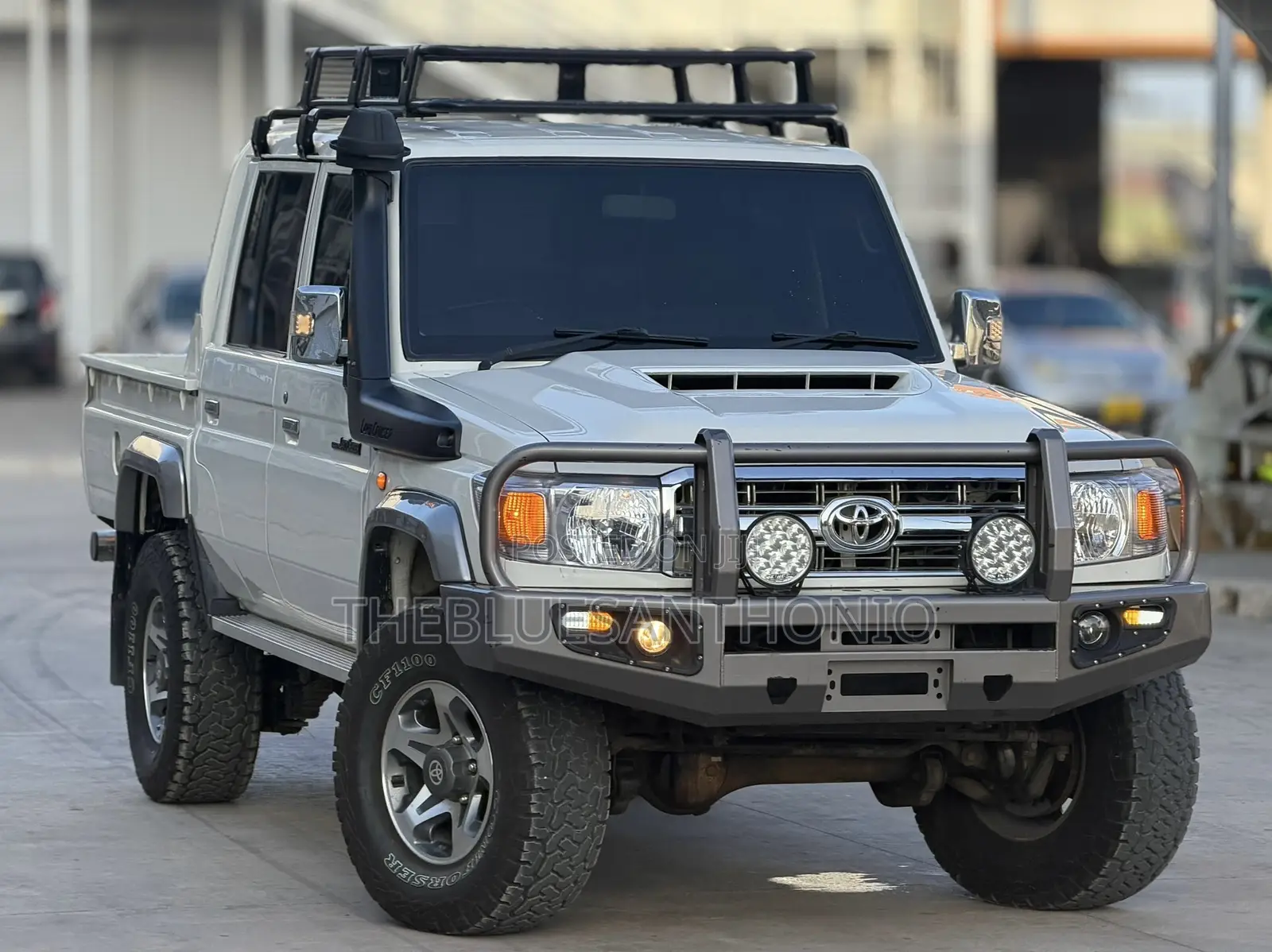 Toyota Land Cruiser 2019 White