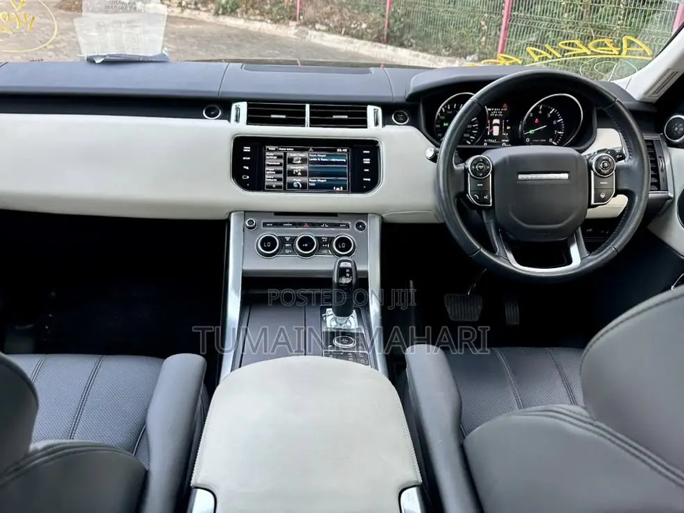 Land Rover Range Rover 2016 Black