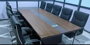 Meating Tale ( Confrence Table ) Mezaaa Za Offficen Mpya Zipo Tayari