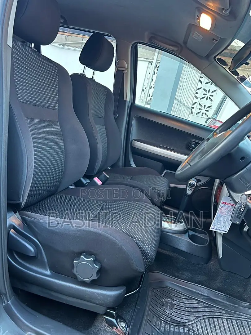 Toyota IST 2004 Gray