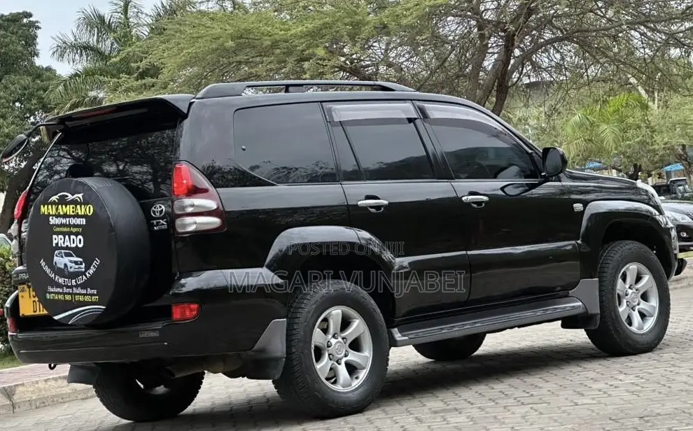 Toyota Land Cruiser Prado 2006 Black