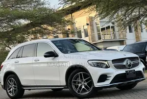 Mercedes-Benz GLC-Class 2016 Off white