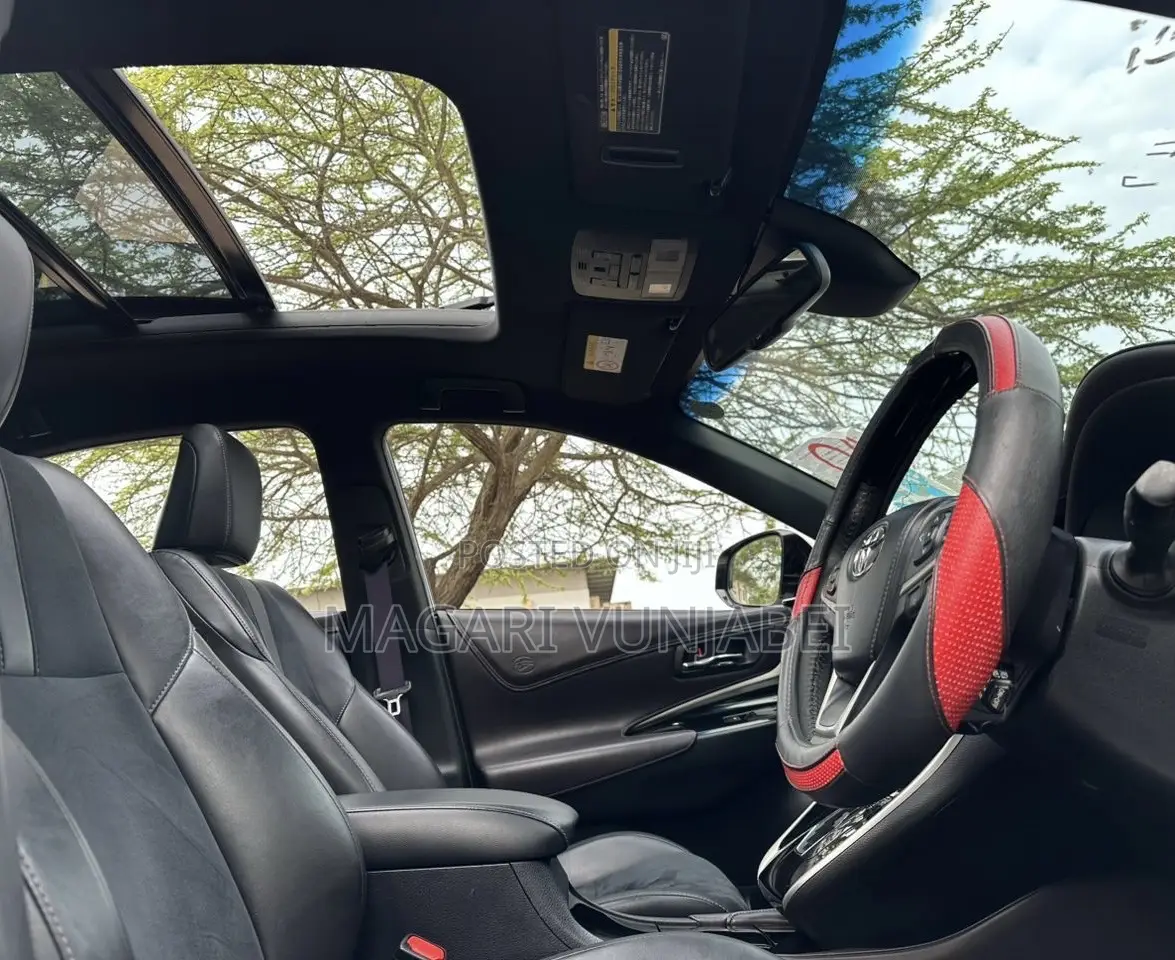 Toyota Harrier 2016 Off white