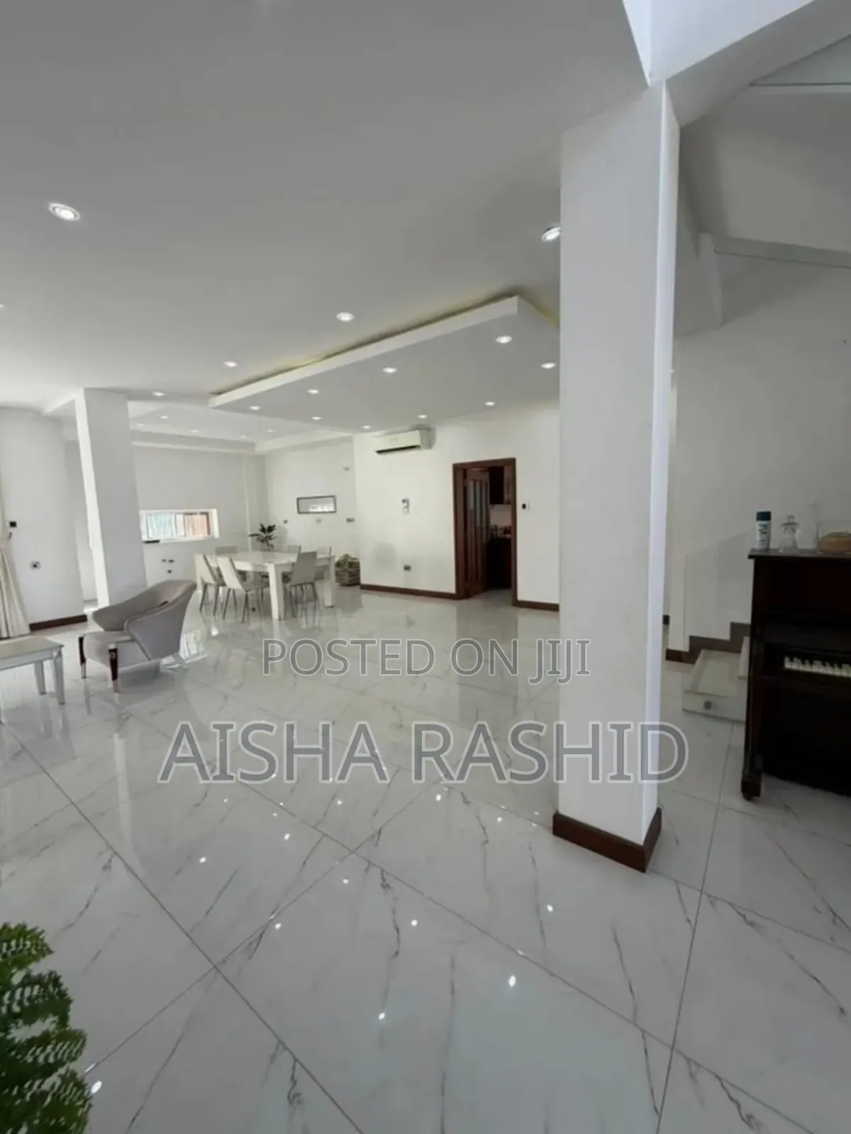 6bdrm Apartment in Ada Estate for rent