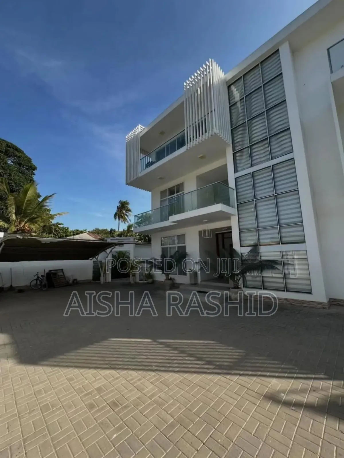 6bdrm Apartment in Ada Estate for rent