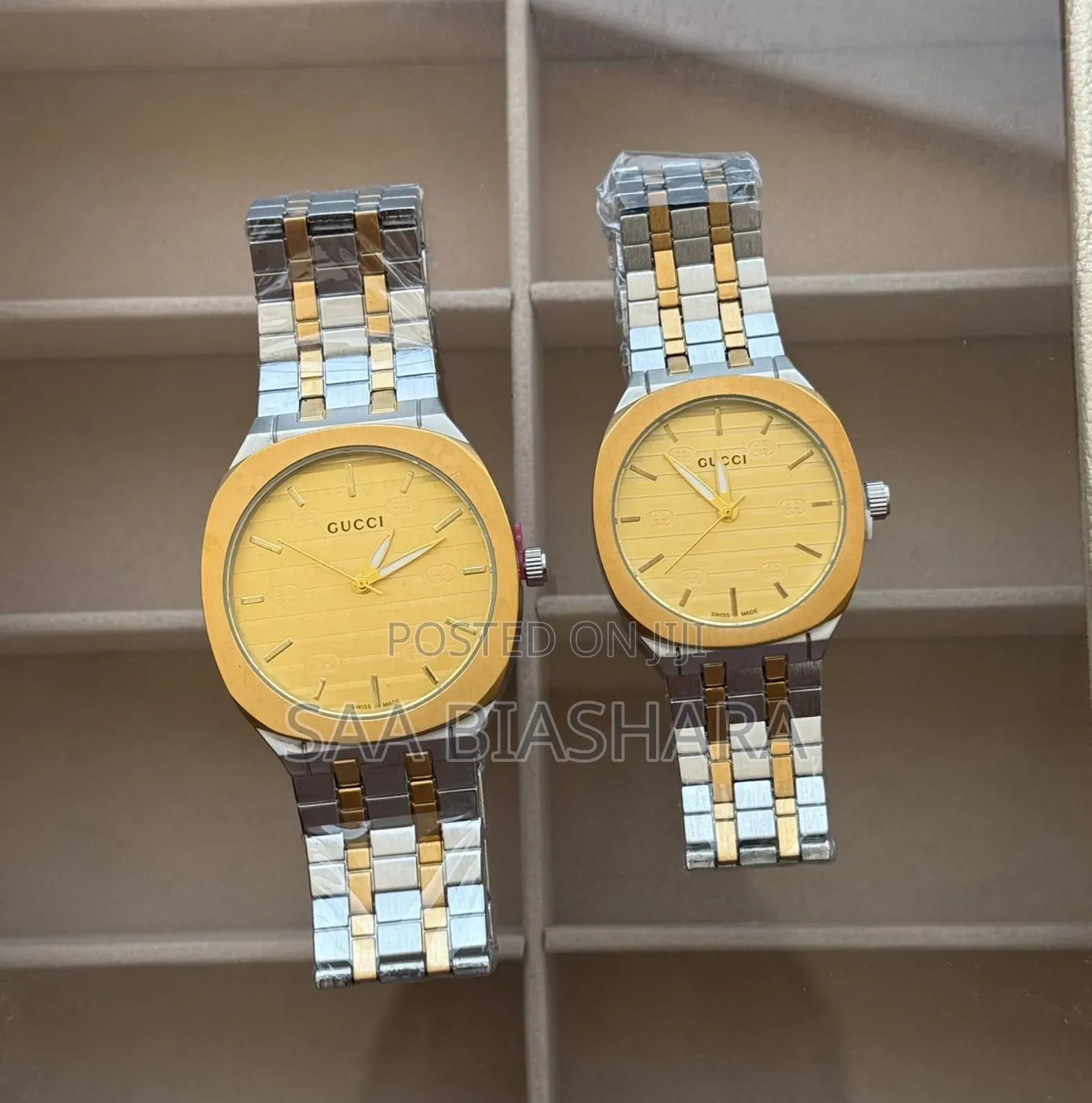 Gucci Couple Watches Silver Adn Gold