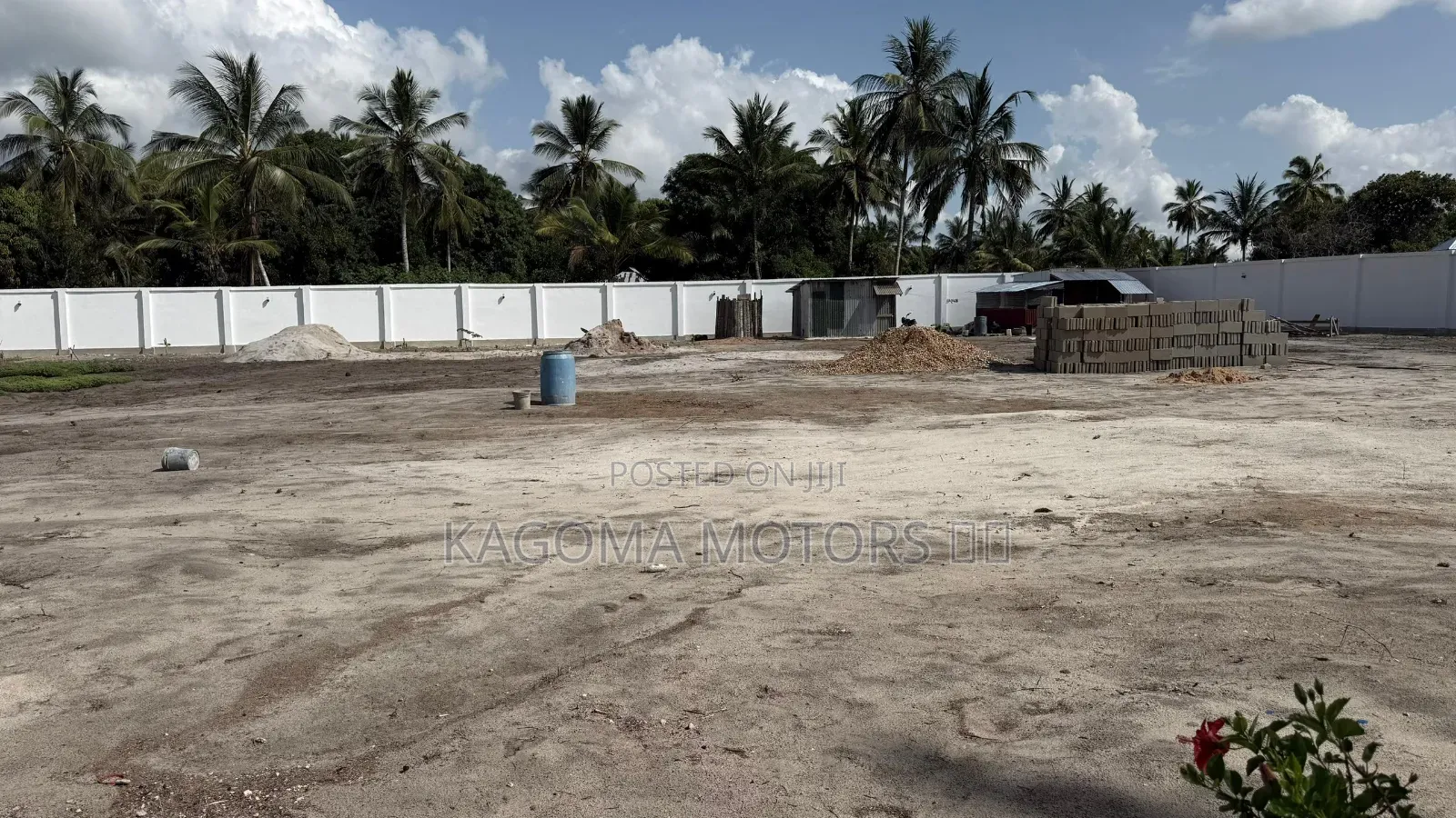 Plot for Sale/Eneo Linauzwa