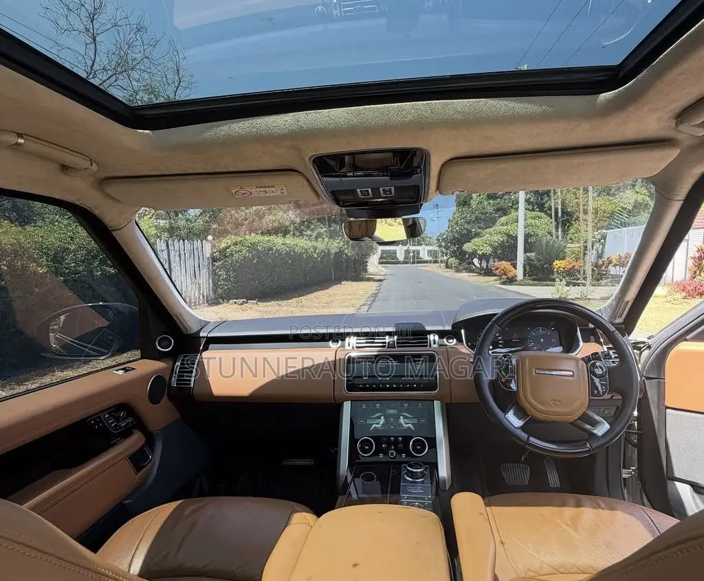Land Rover Range Rover Vogue 2018 Green