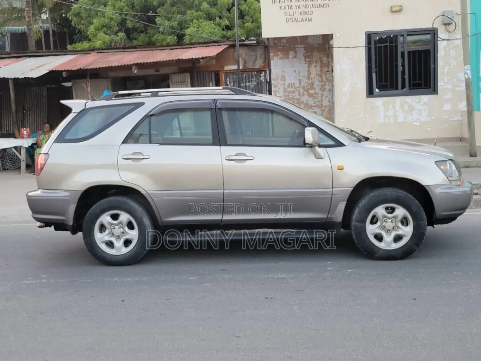 Toyota Harrier 2002 Silver