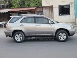 Toyota Harrier 2002 Silver