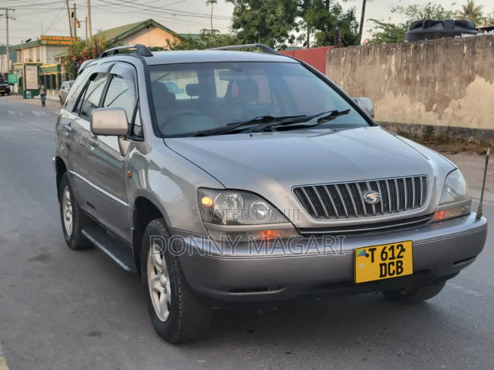Toyota Harrier 2002 Silver