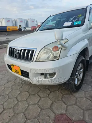 Toyota Land Cruiser Prado 2006 White