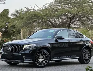 Mercedes-Benz GLC-Class 2017 Black