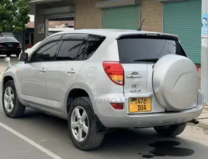 Toyota RAV4 2008 Silver