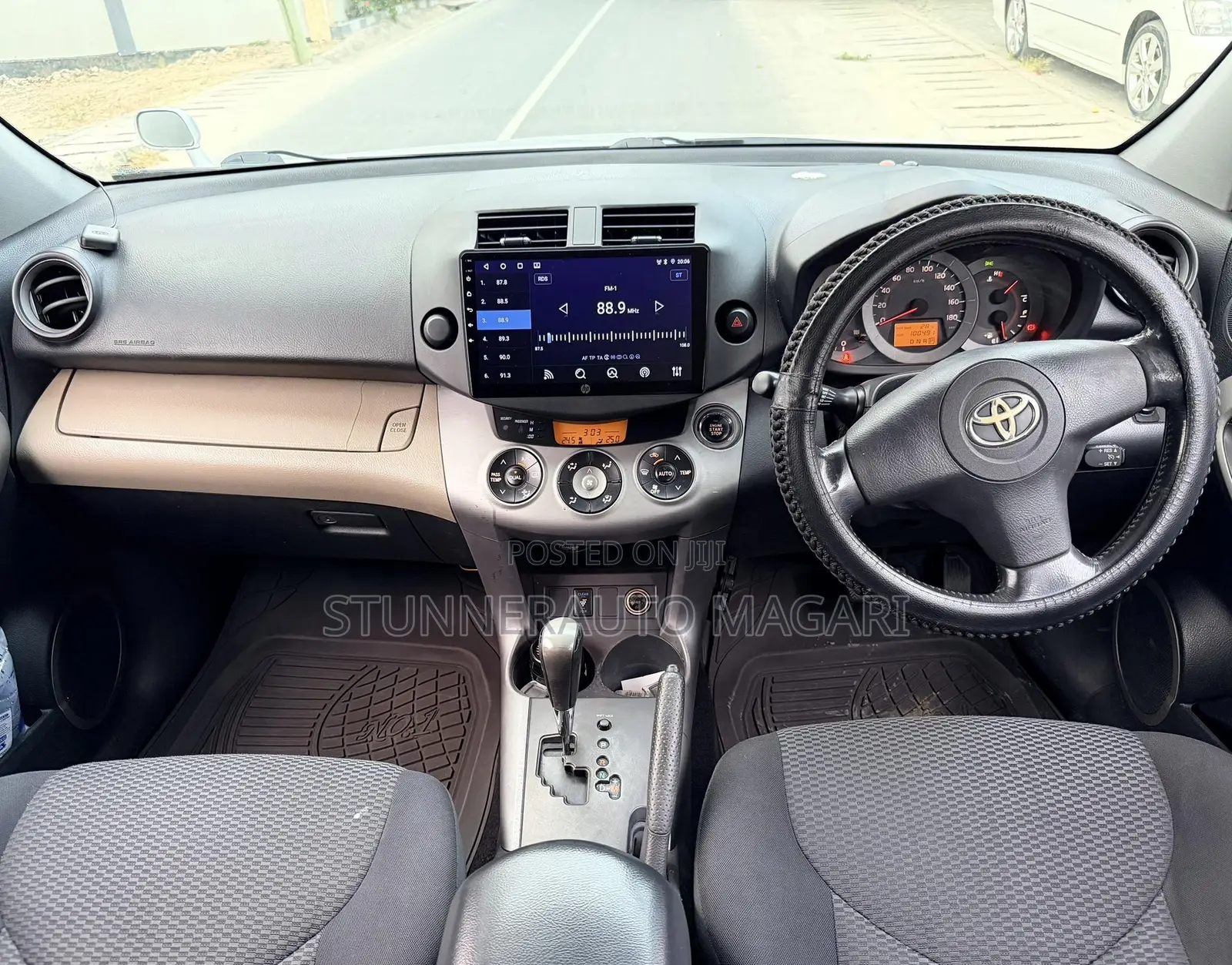 Toyota RAV4 2008 Silver