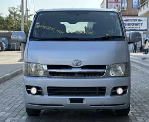 Toyota Grand HiAce 2005 Silver