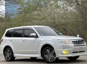 Subaru Forester 2011 White