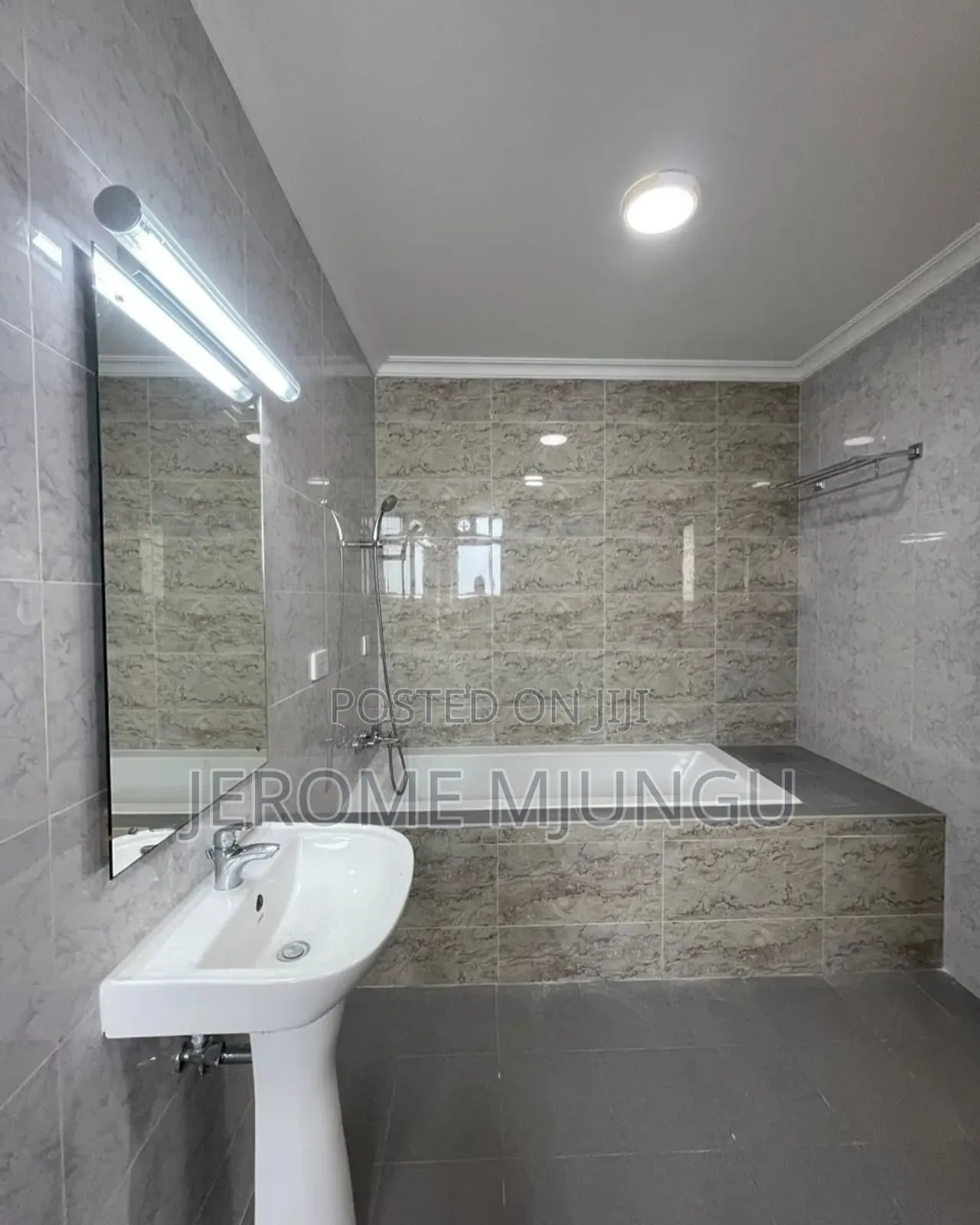 4bdrm Penthouse in Mikocheni for rent