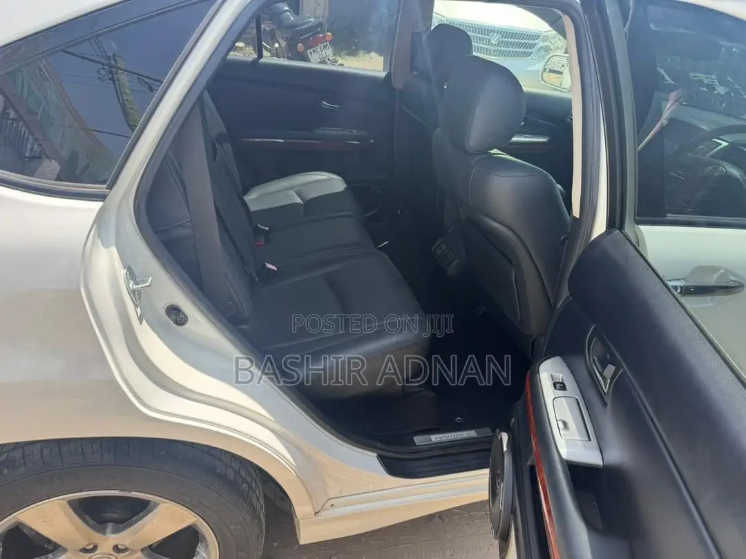 Toyota Harrier 2.4 2008 Off white