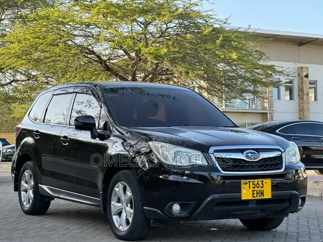 Subaru Forester 2014 Black