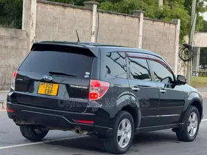 Subaru Forester 2011 Black