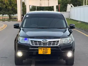 Subaru Forester 2011 Black