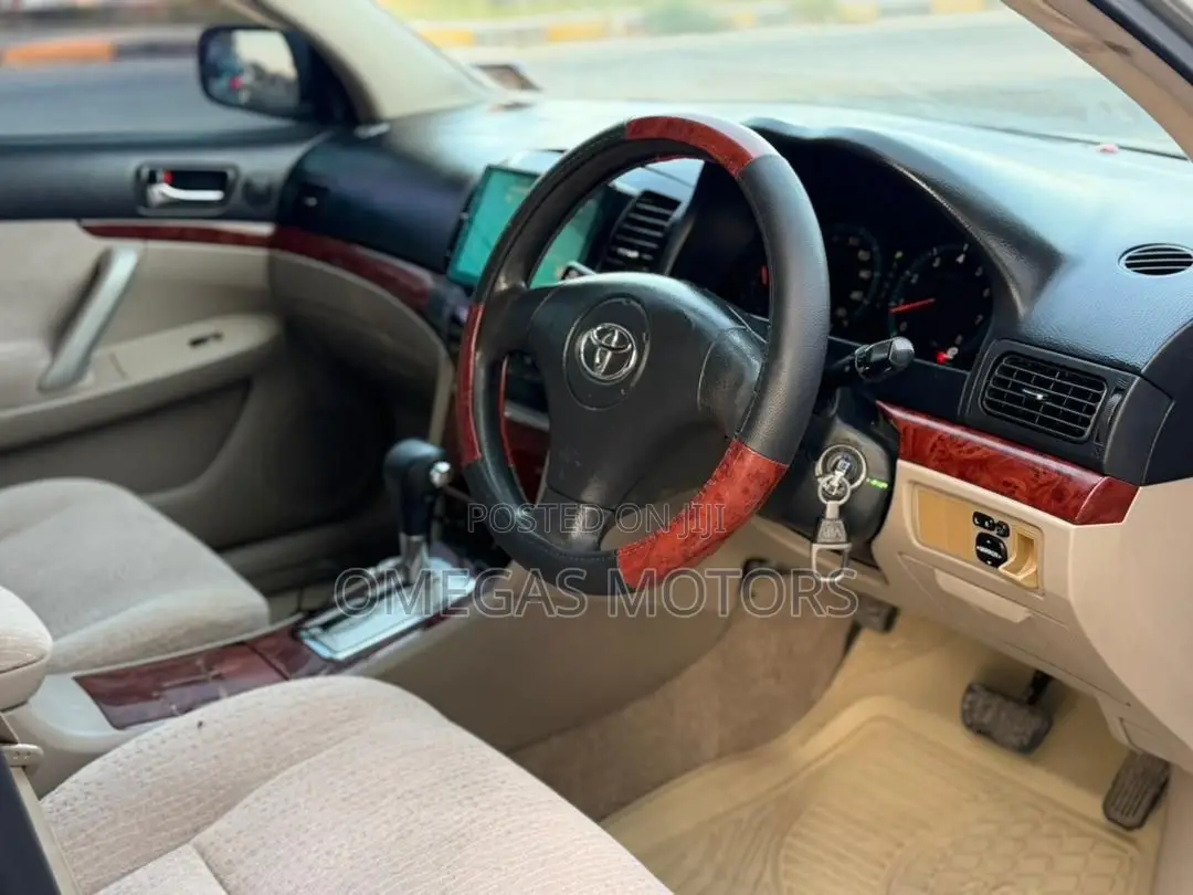 Toyota Premio 1.5 FWD 2004 Silver