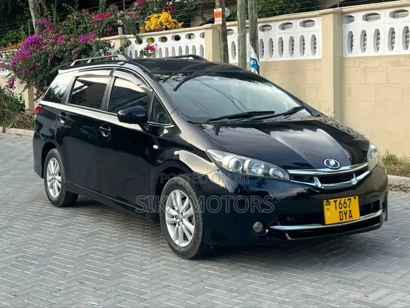 Toyota Wish 2013 Black