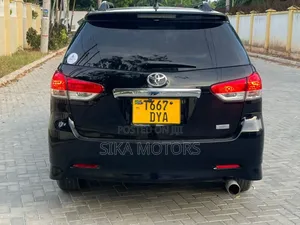 Toyota Wish 2013 Black