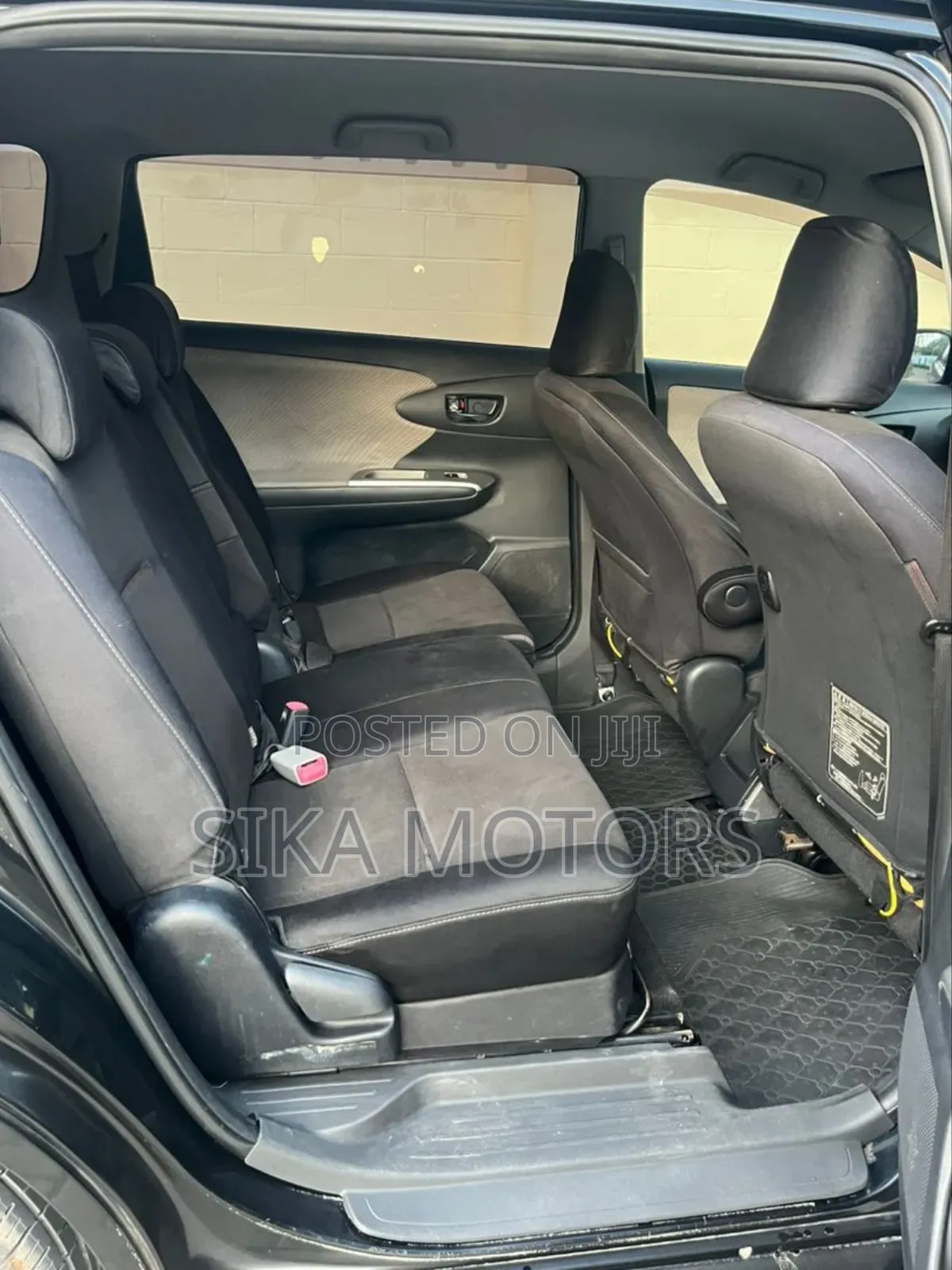Toyota Wish 2013 Black