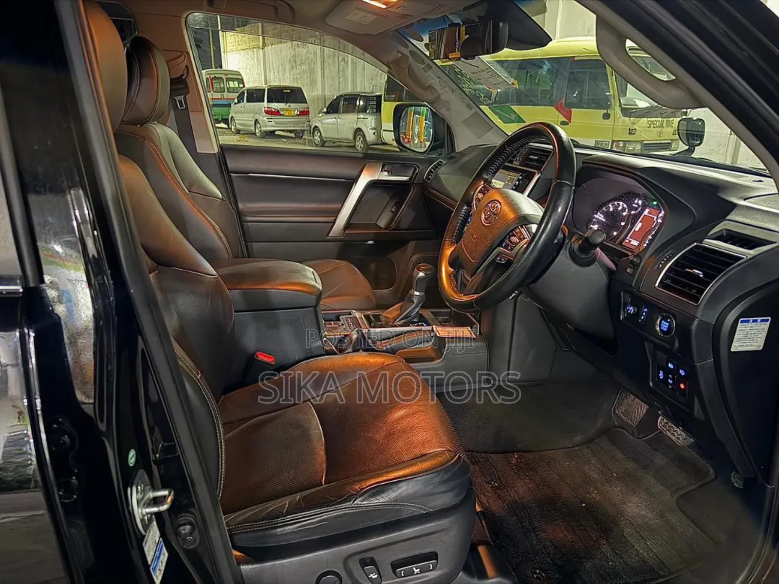 Toyota Land Cruiser Prado 2020 Black