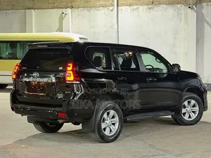 Toyota Land Cruiser Prado 2020 Black