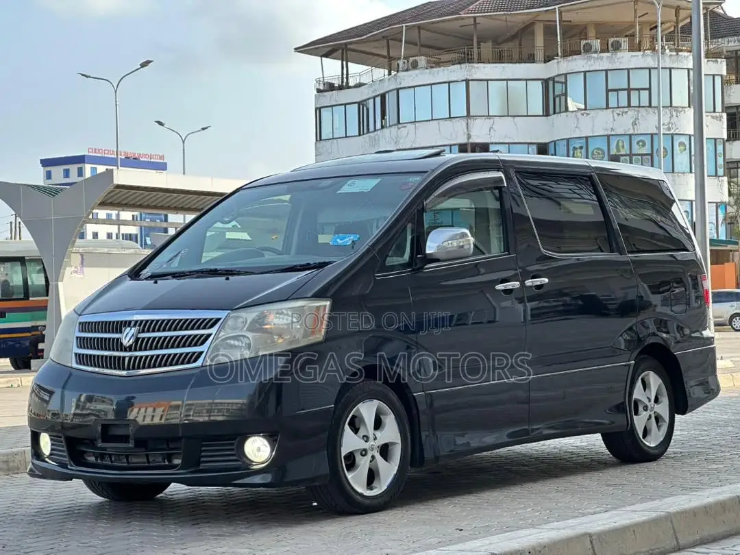 Toyota Alphard 2.4 Hybrid AWD 2002 Black