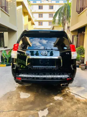 Toyota Land Cruiser Prado 2010 Black