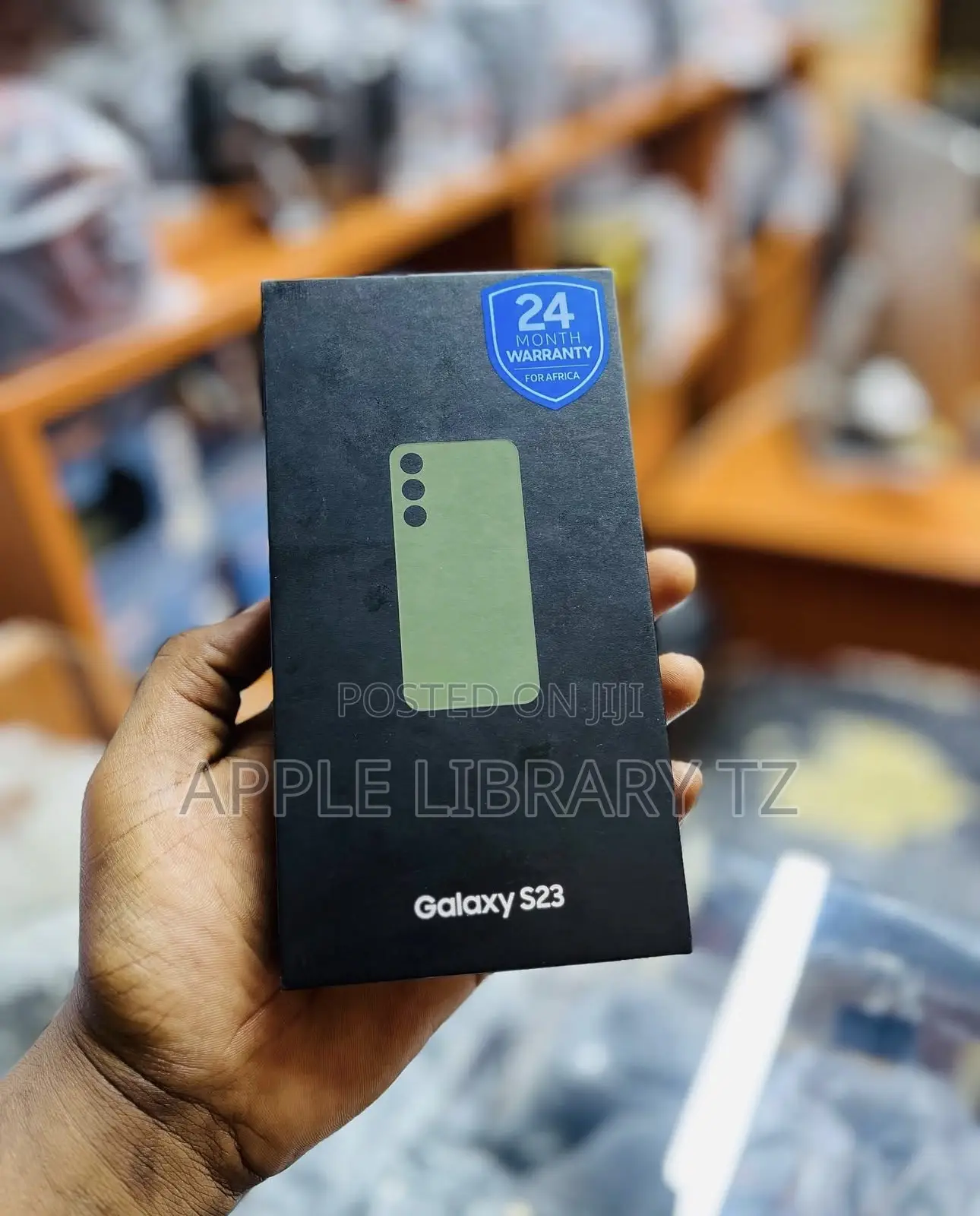 New Samsung Galaxy S23 256 GB Green