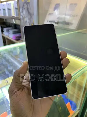 Sharp Aquos Sense 8 128 GB White