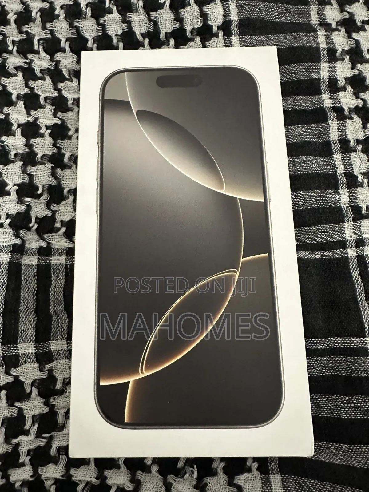 New Apple iPhone 16 Pro 1 TB White