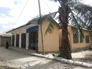 5bdrm House in Tanzania Daresalaam, Ilala for sale