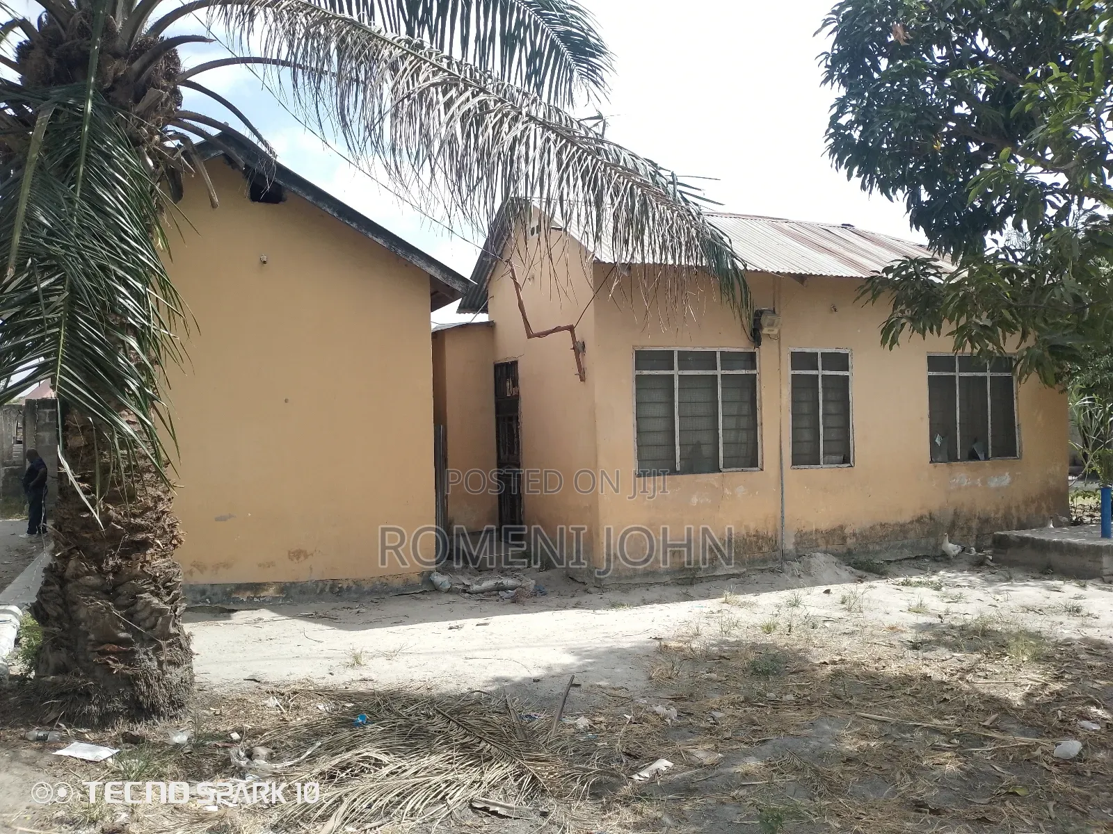 5bdrm House in Tanzania Daresalaam, Ilala for sale