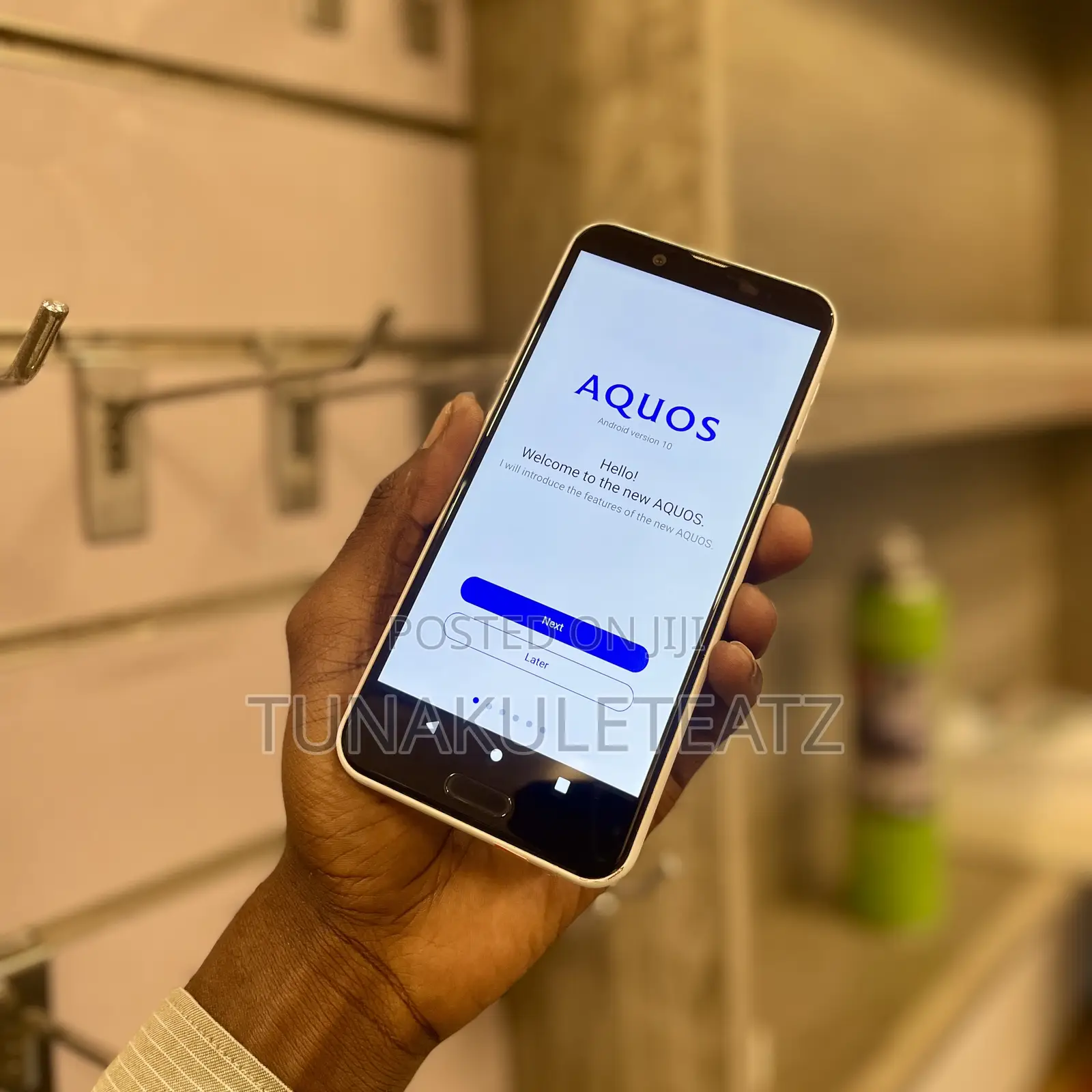 Sharp Aquos Sense 2 SHV43 32 GB White