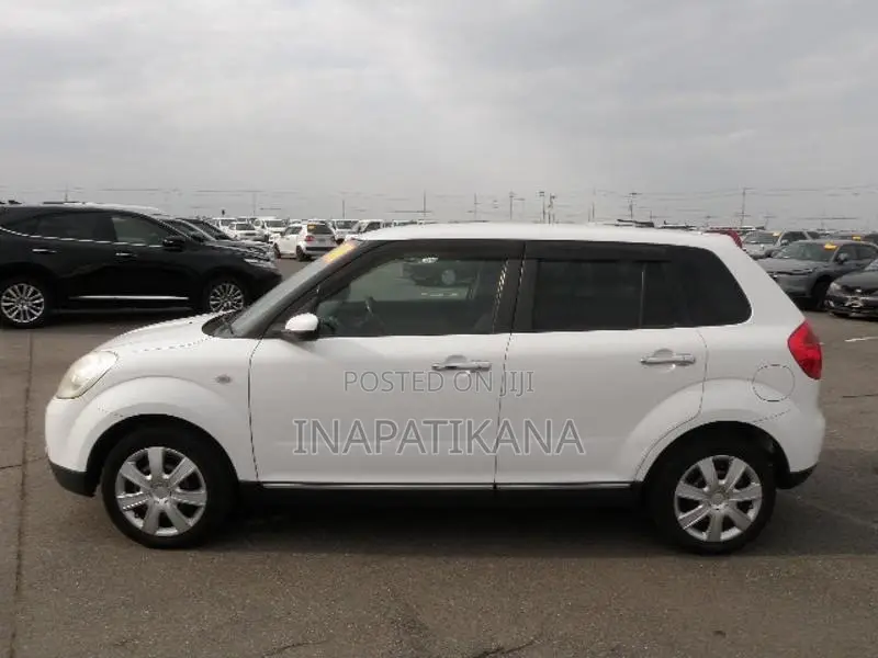 Mazda Verisa 2007 White