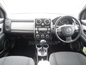 Mazda Verisa 2007 White