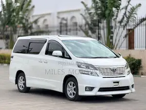 Toyota Vellfire 2008 White