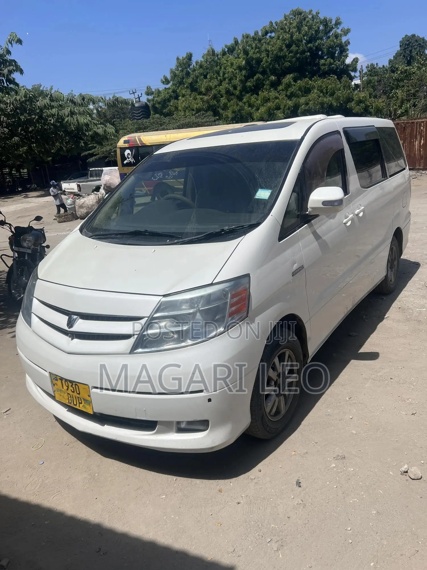 Toyota Alphard 2005 Pearl