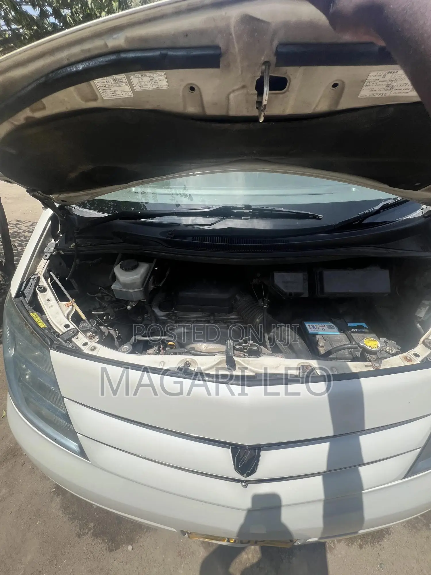 Toyota Alphard 2005 Pearl