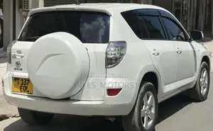 Toyota RAV4 2008 White